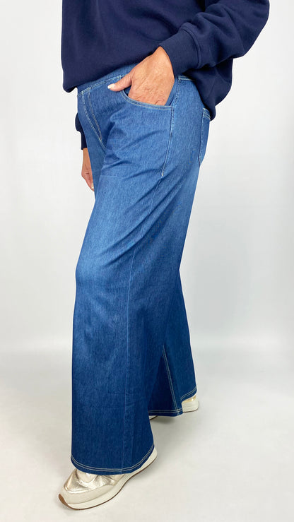 Wide waistband pull-on wide leg jeans | 2 Colours