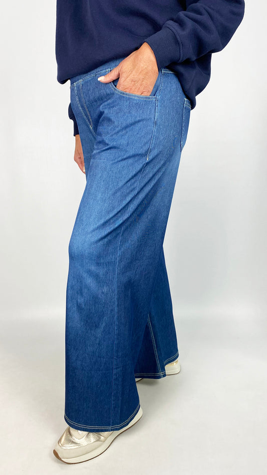 Wide waistband pull-on wide leg jeans | 2 Colours