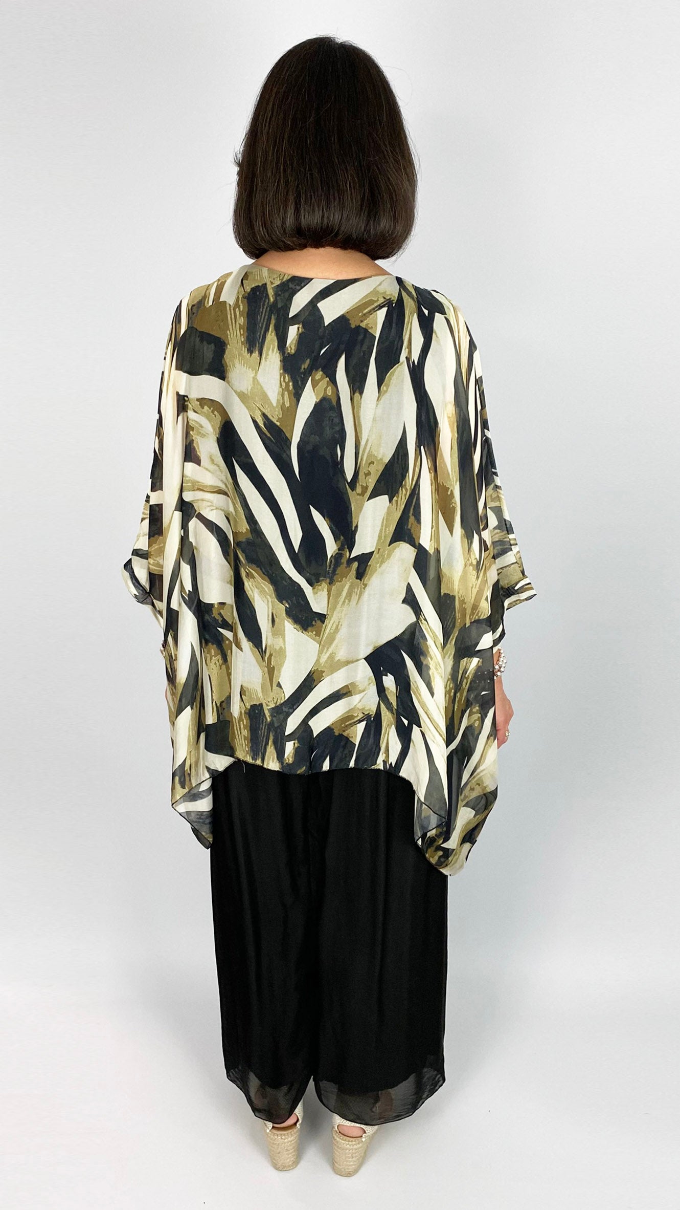 Silk print square-cut top & wide-leg trouser set | 2 Colours
