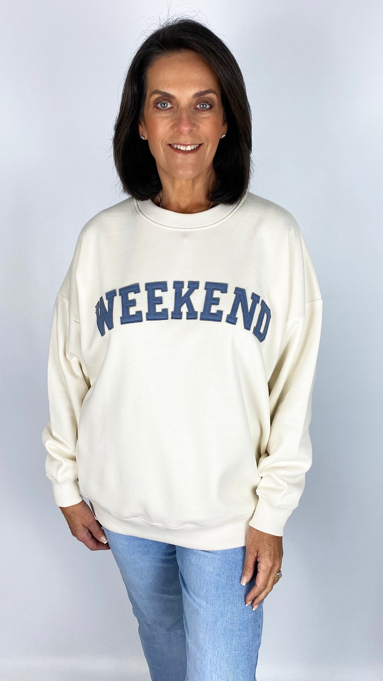 Crew neck "Weekend" fleece lined sweatshirt | 3 Colours | 2 Sizes | last 1