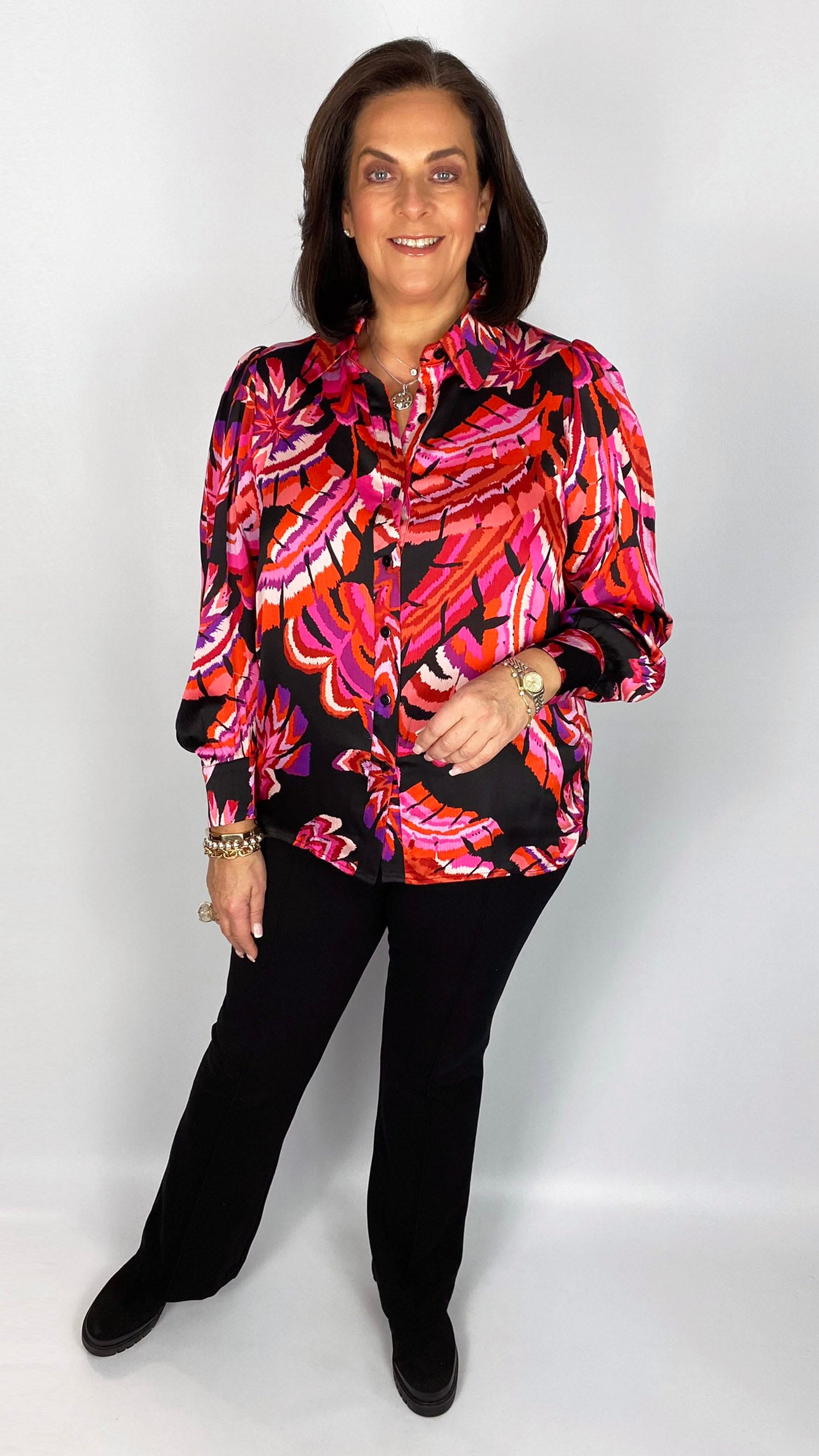 Puff sleeve print blouse (Black/Pink) by Malissa J