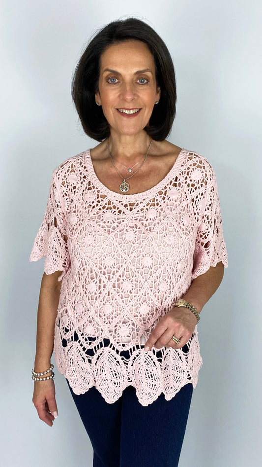 Scalloped hem & sleeve crochet top w/ cami | 2 Colours