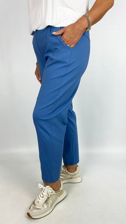Tapered leg pull-on pocket pants | 5 Colours