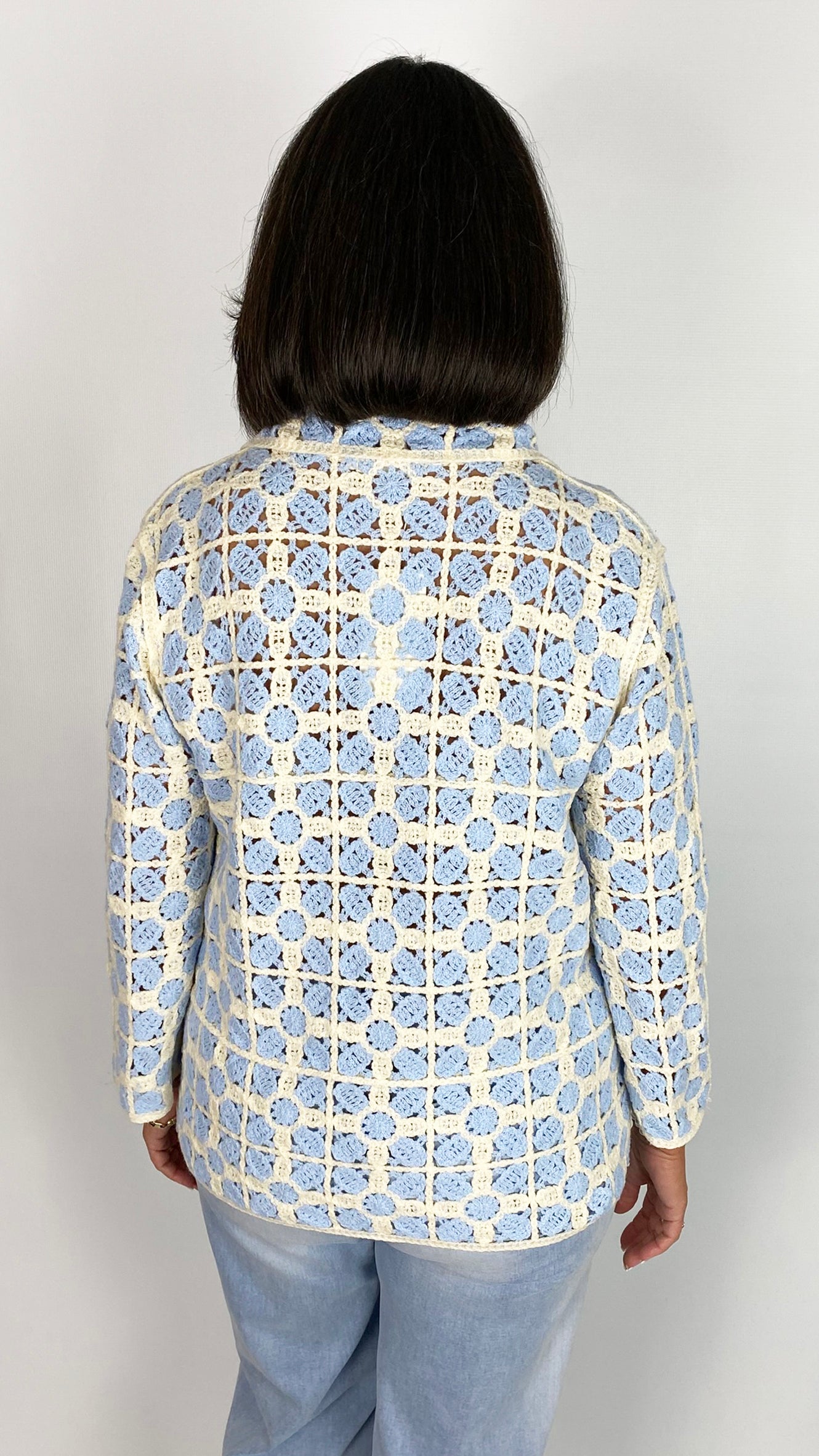 Crochet flower collared v-neck jumper | 2 Colours