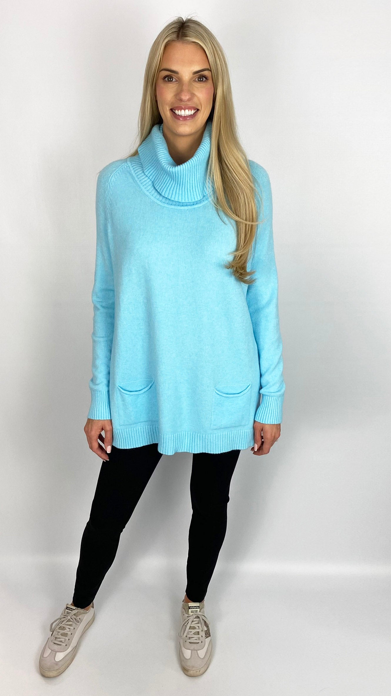 Rollneck 2 pocket jumper (2 Colours) - last 1