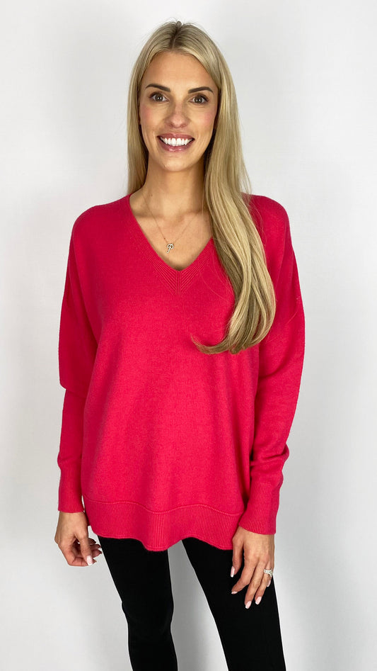 Ribbed edged v-neck jumper (8 Colours)