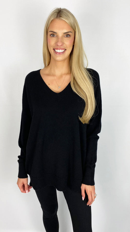 Ribbed edged v-neck jumper (8 Colours) - last 1