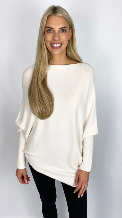 Soft asymmetric on/off the shoulder jumper (5 Colours)