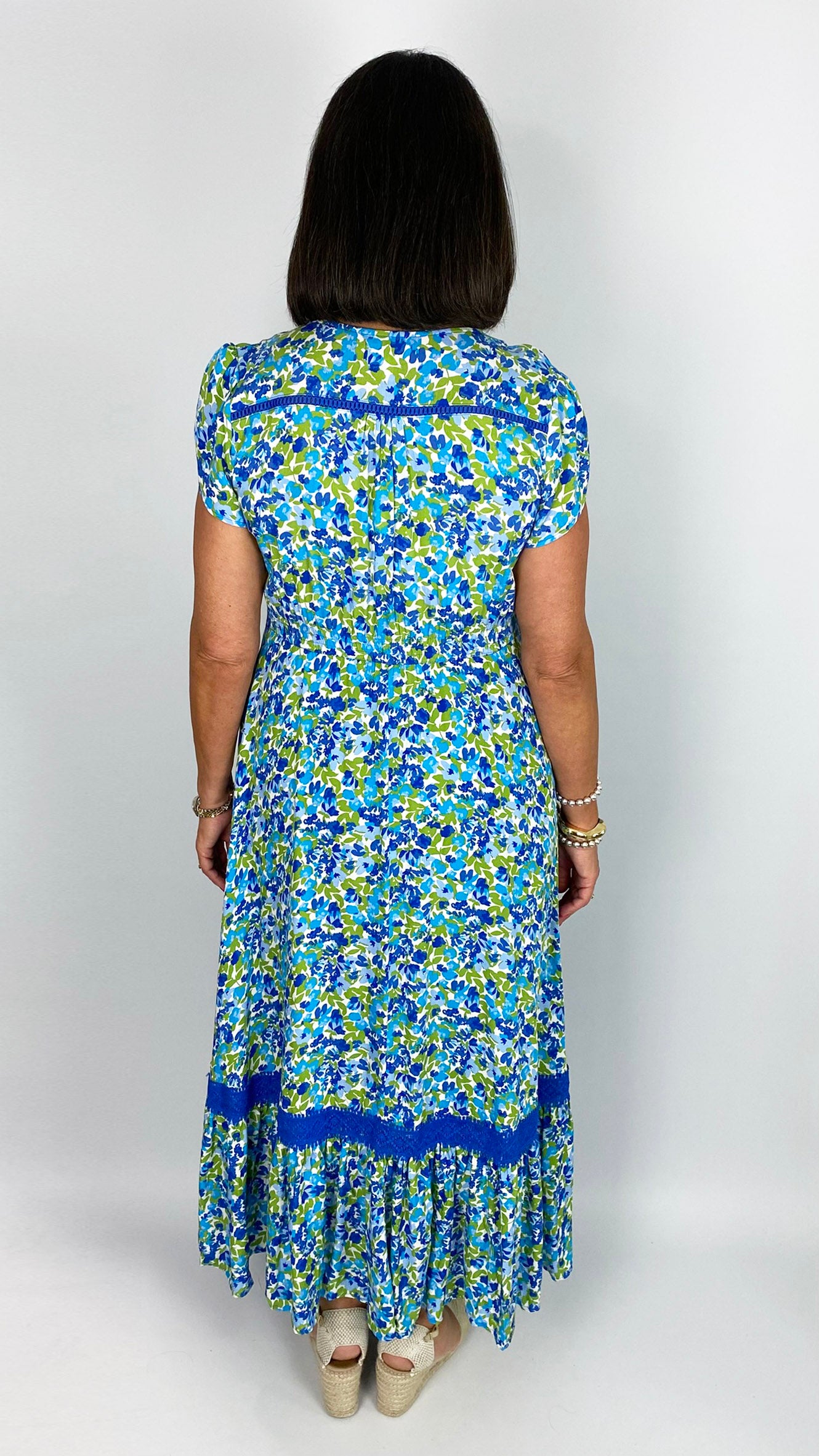Button-through v-neck frill-sleeve print maxi dress | Blue/Green Floral