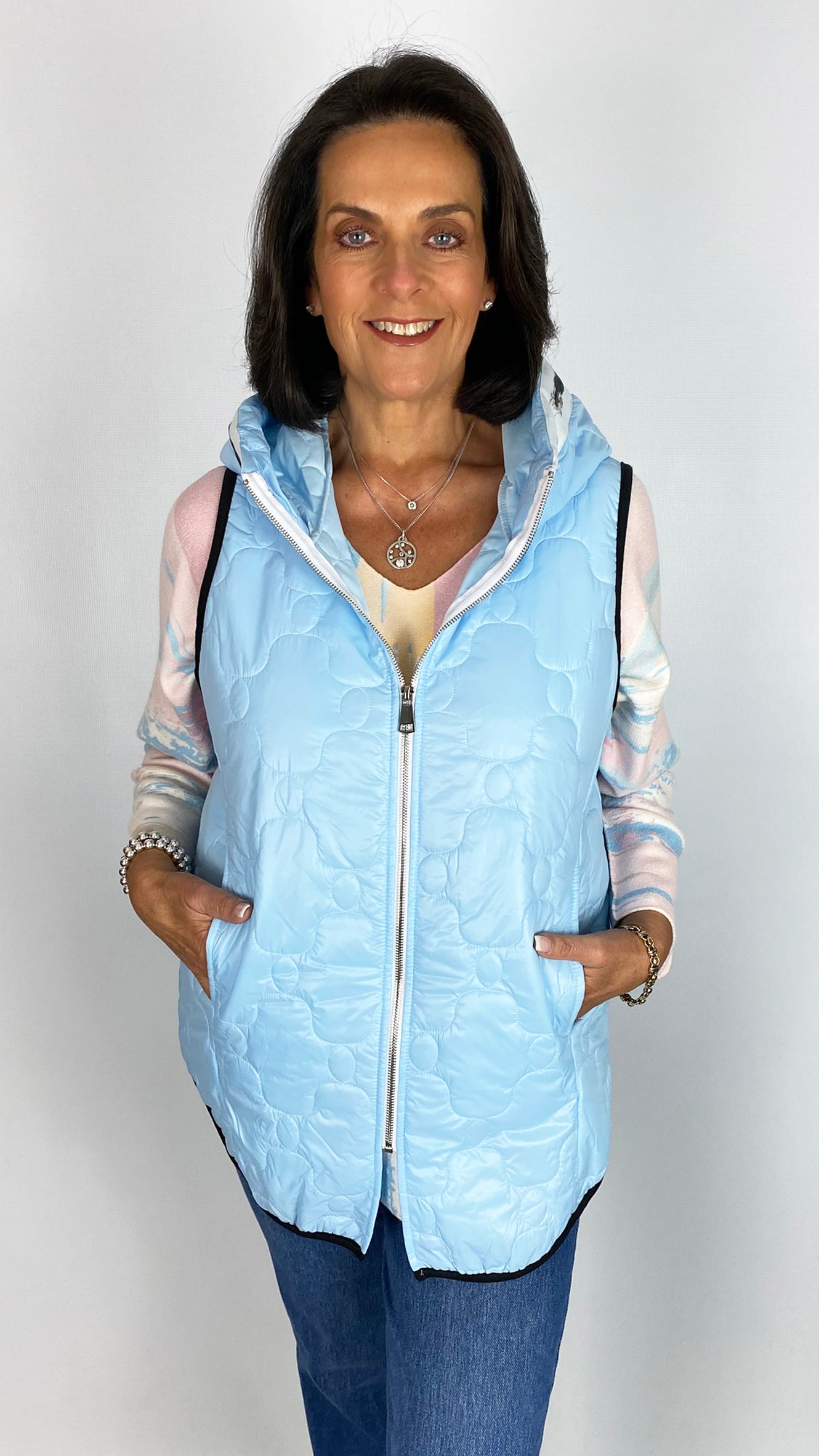 Lightweight quilted hooded gilet | 4 Colours