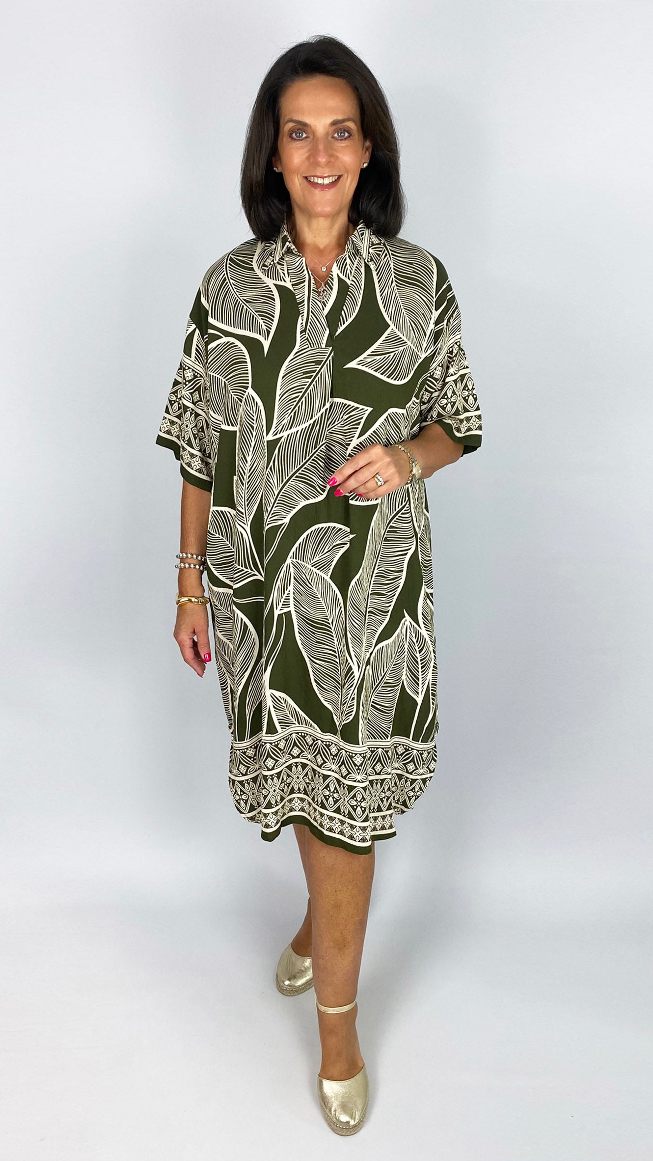 Leaf print collared shirtdress | Khaki/Cream