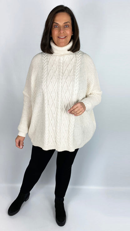 Cable knit oversized rollneck jumper (2 Colours)