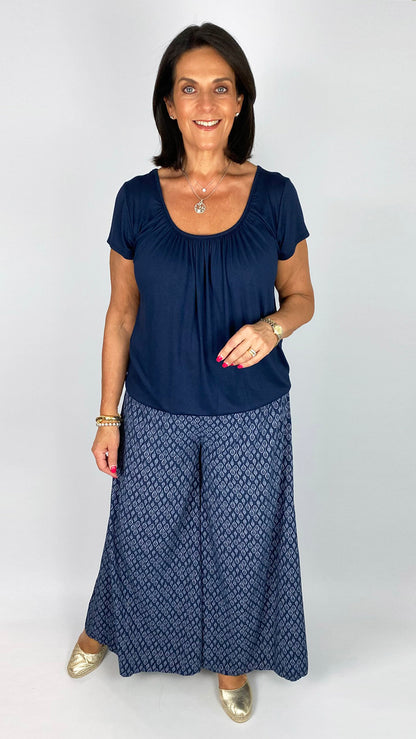 Print palazzo pull-on pants | 3 Colours