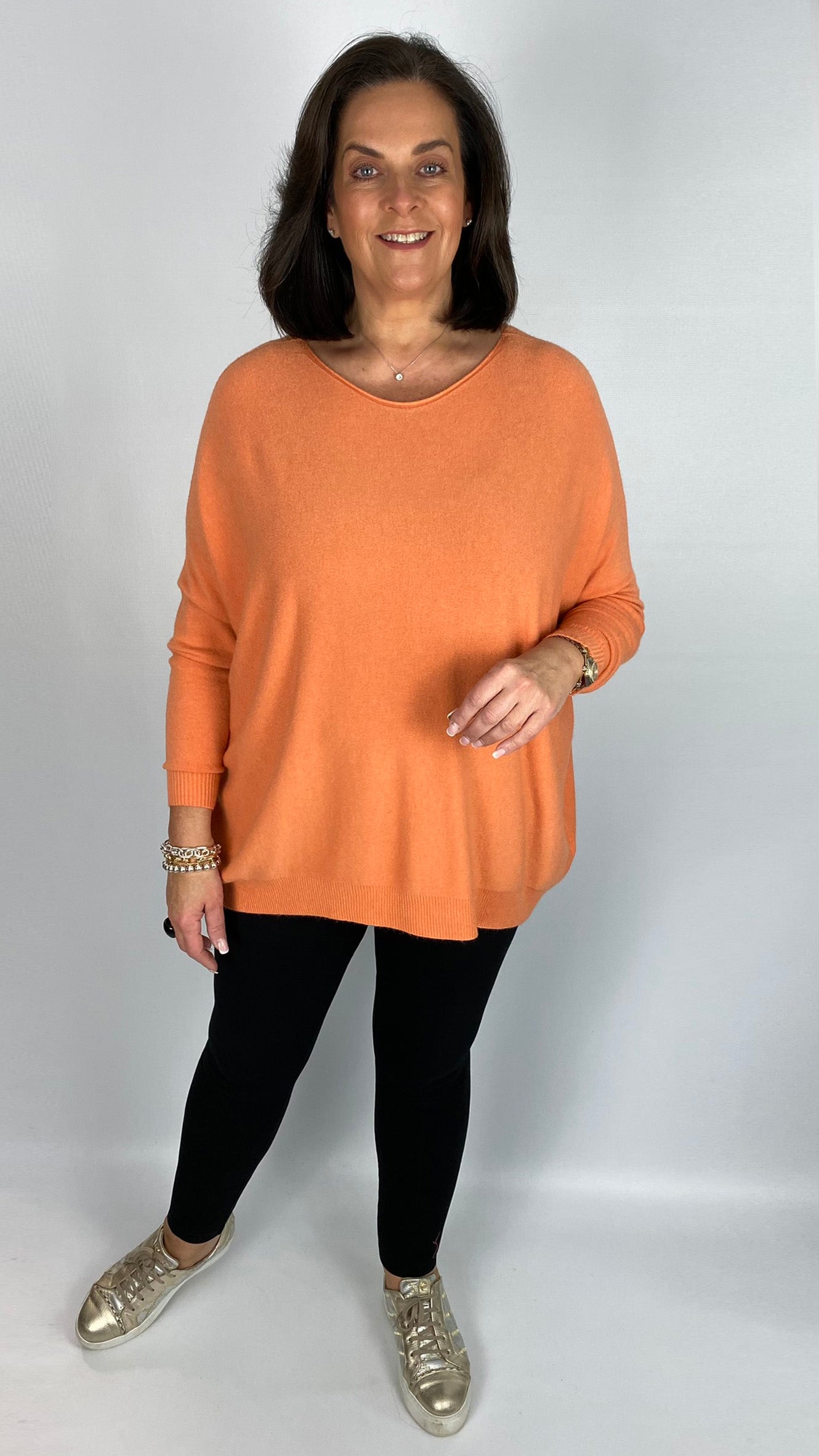 My classic soft feature-seam jumper (13 Colours)