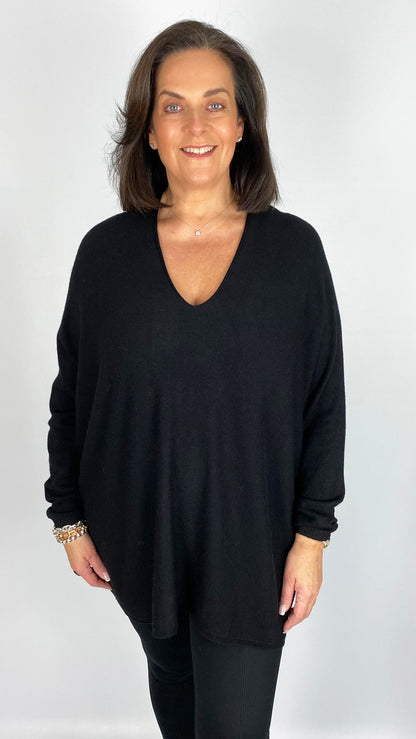 My Classic V-neck Jumper (6 Colours)