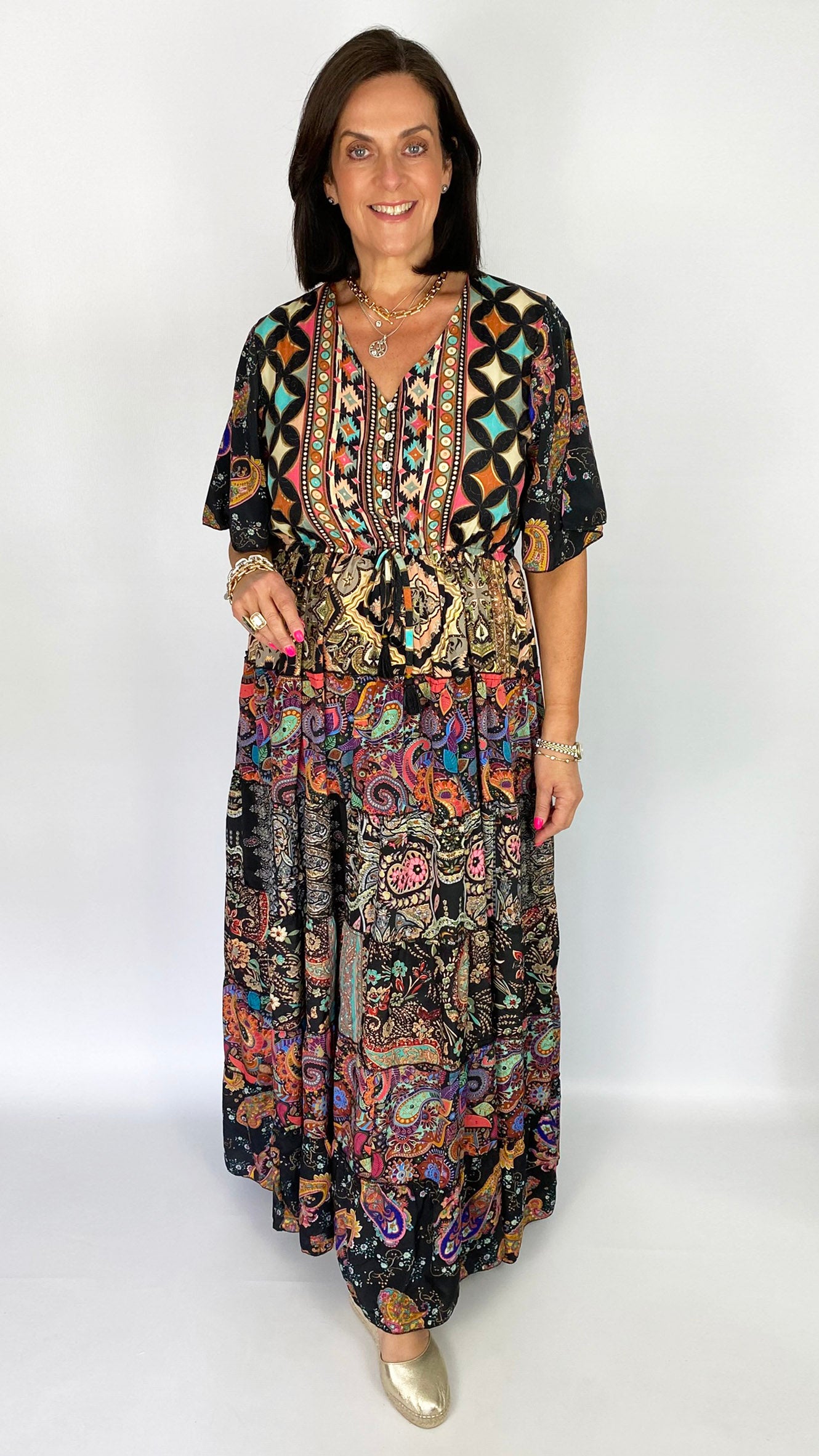 Patch tiered v-neck frill-sleeve maxi dress | Multi Print