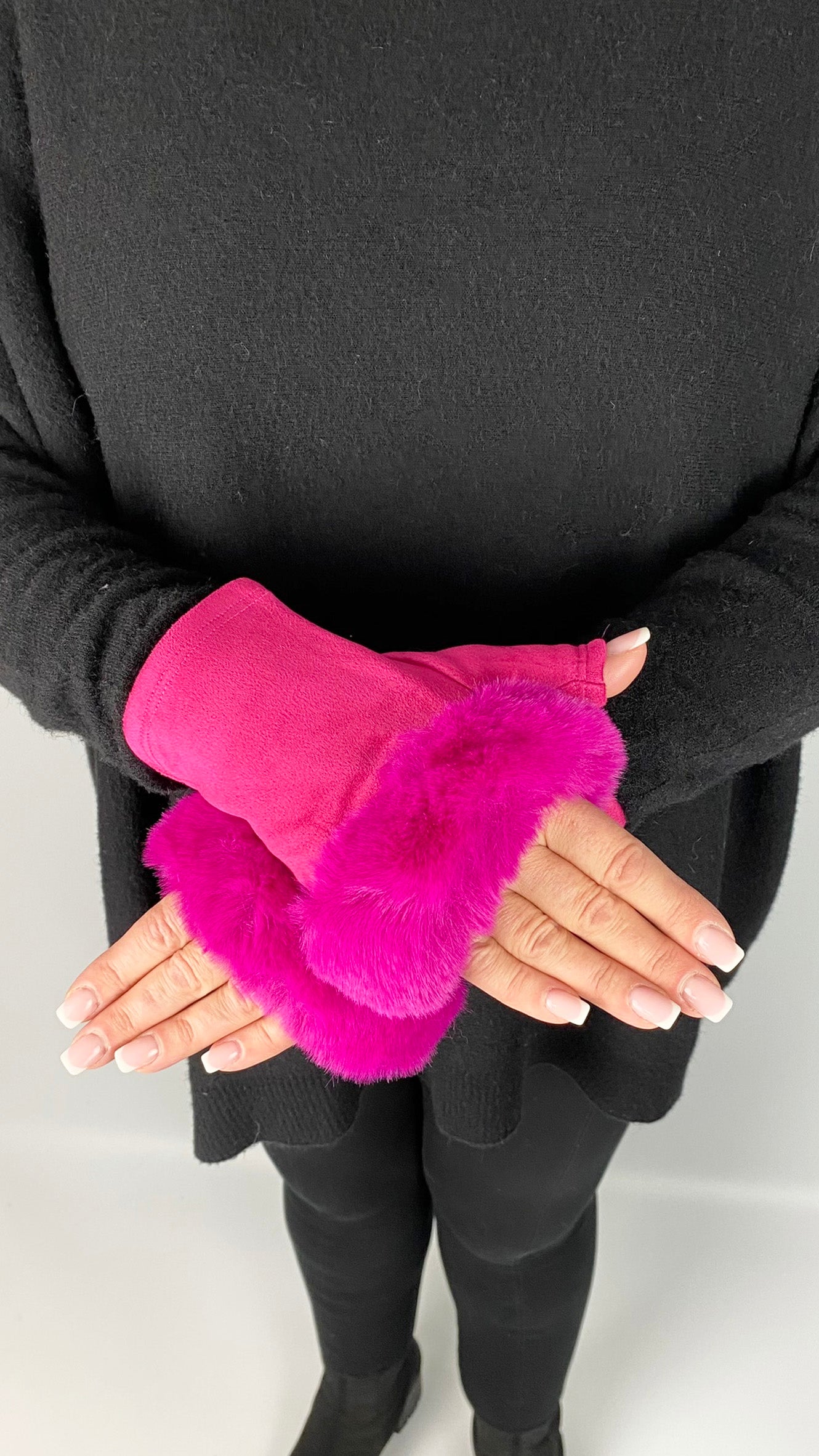 Faux fur trimmed fingerless gloves (5 Colours)