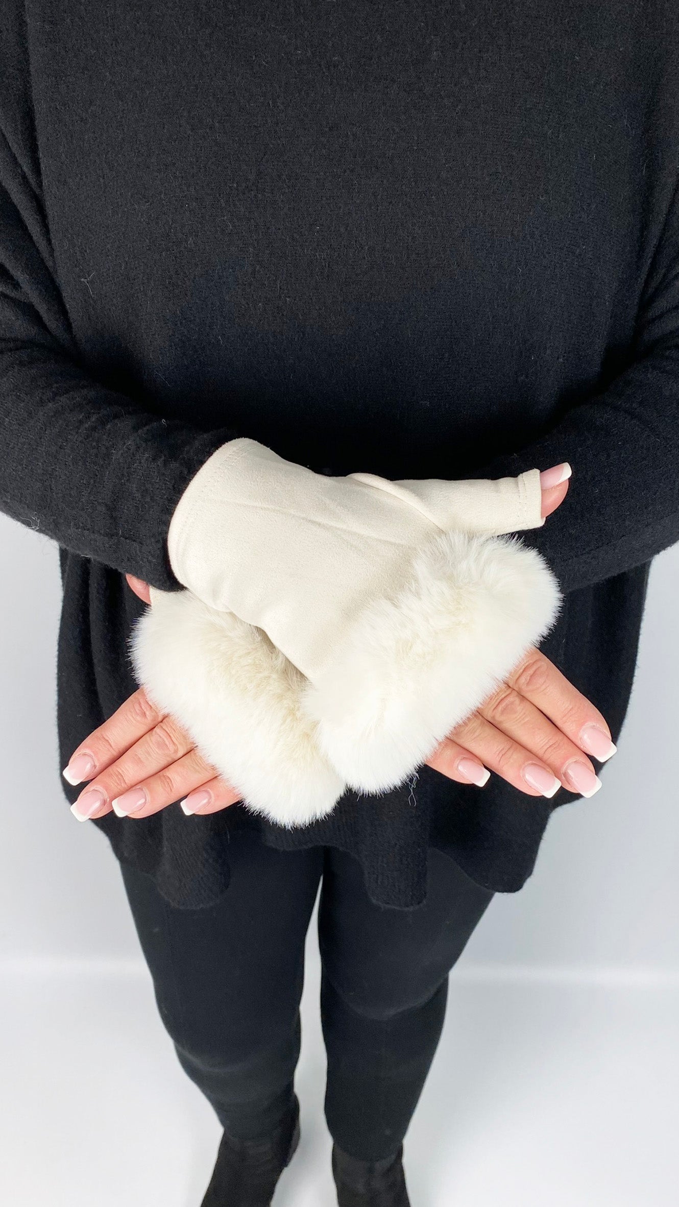 Faux fur trimmed fingerless gloves (5 Colours)