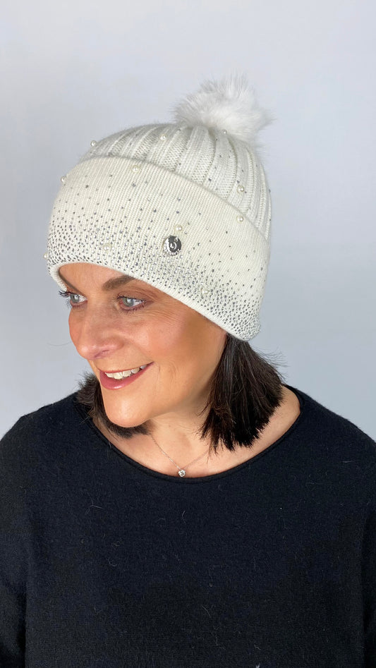 Embellished faux fur bobble hat (5 Colours)