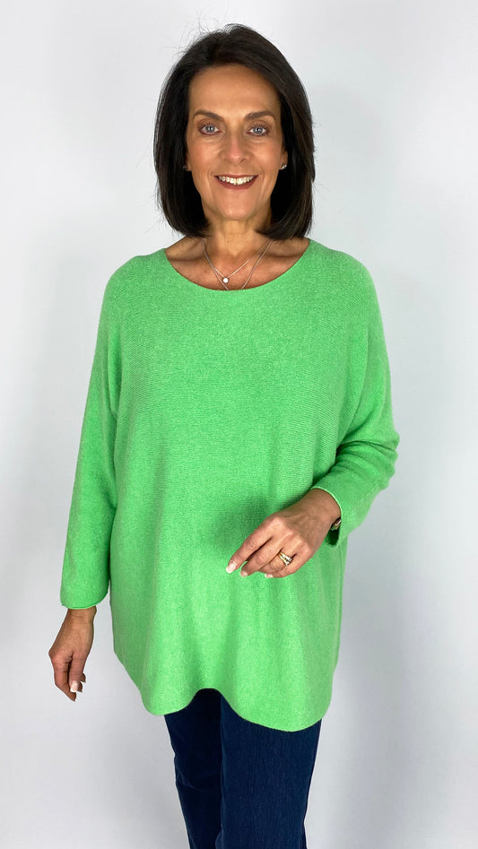 Round neck ultra-soft oversized jumper | 5 Colours