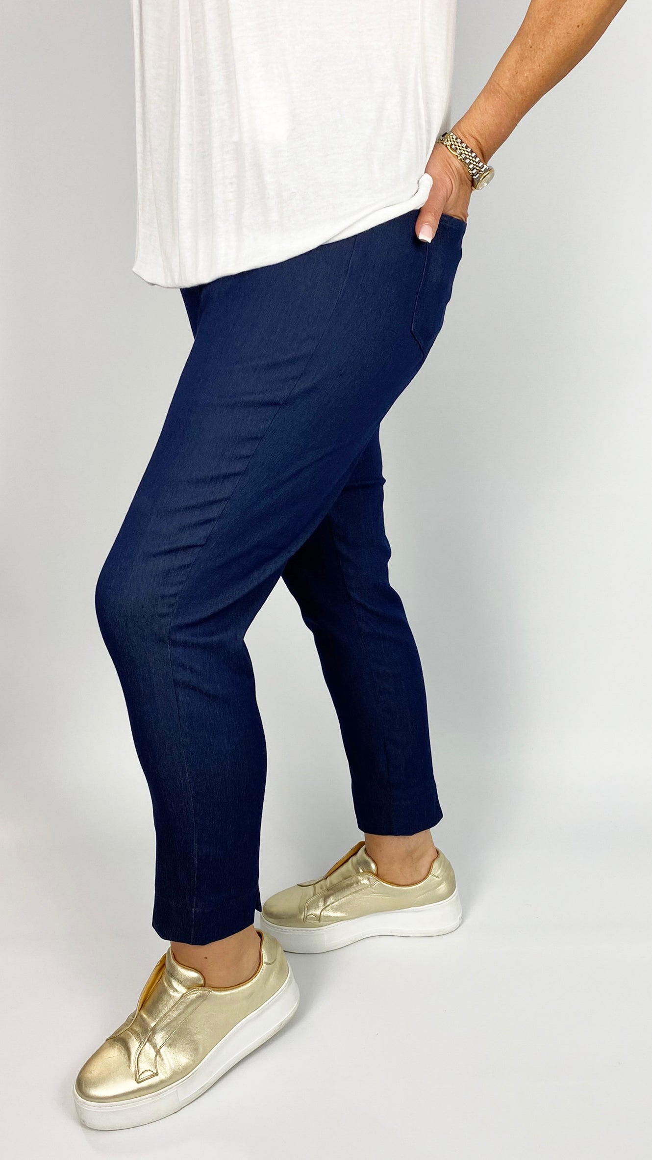 Pull-on ankle grazer pants | Slub Denim | by Pinns