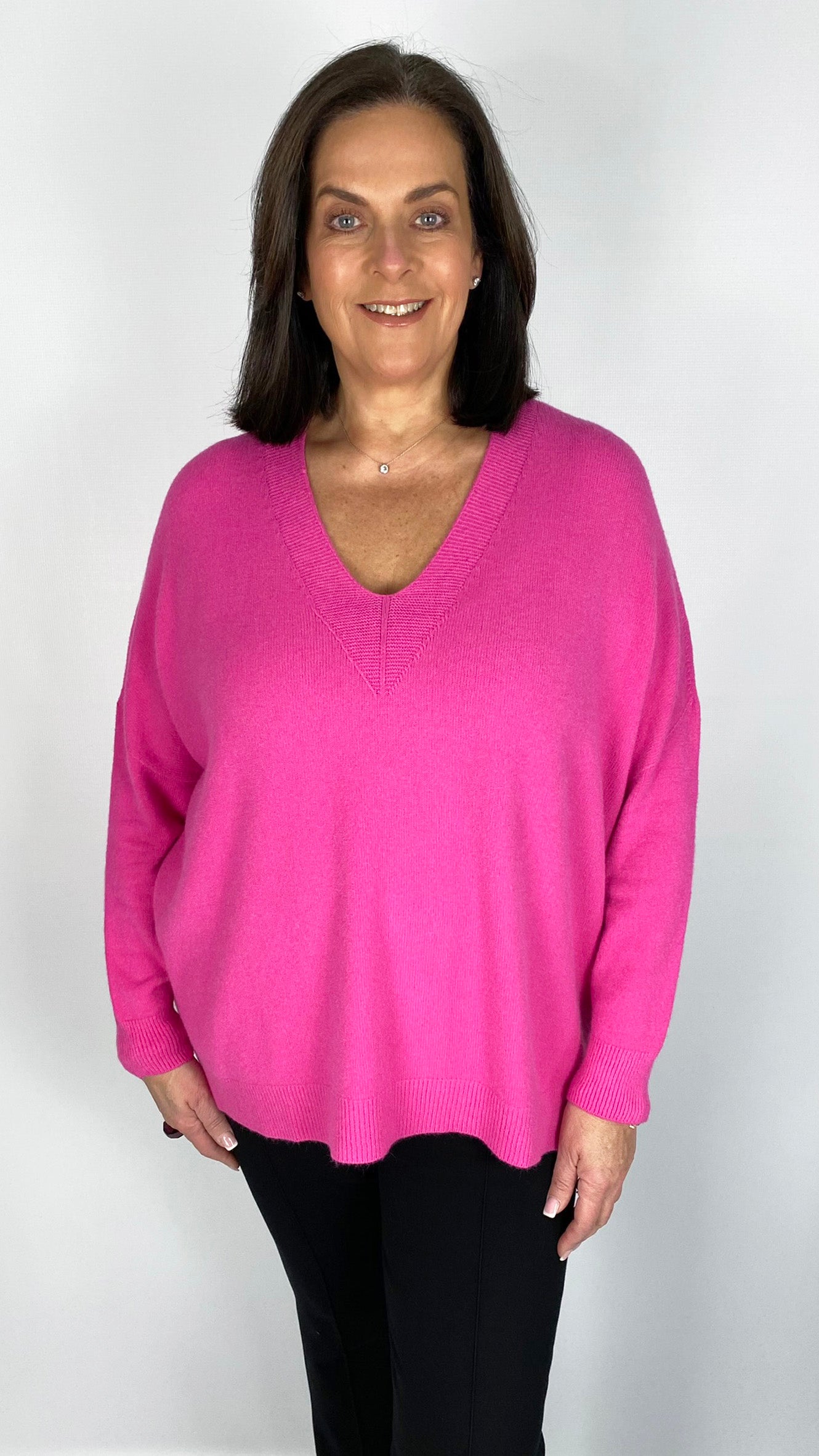 Thick ribbed v-neck jumper (5 Colours)