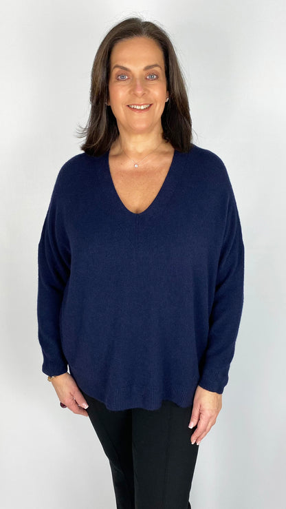 Thick ribbed v-neck jumper (5 Colours)