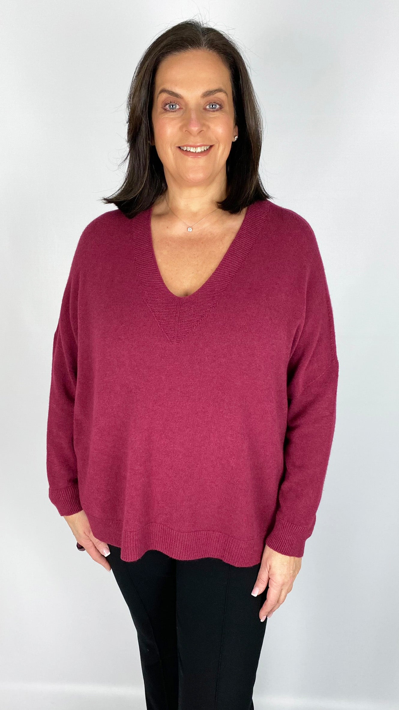 Thick ribbed v-neck jumper (5 Colours)