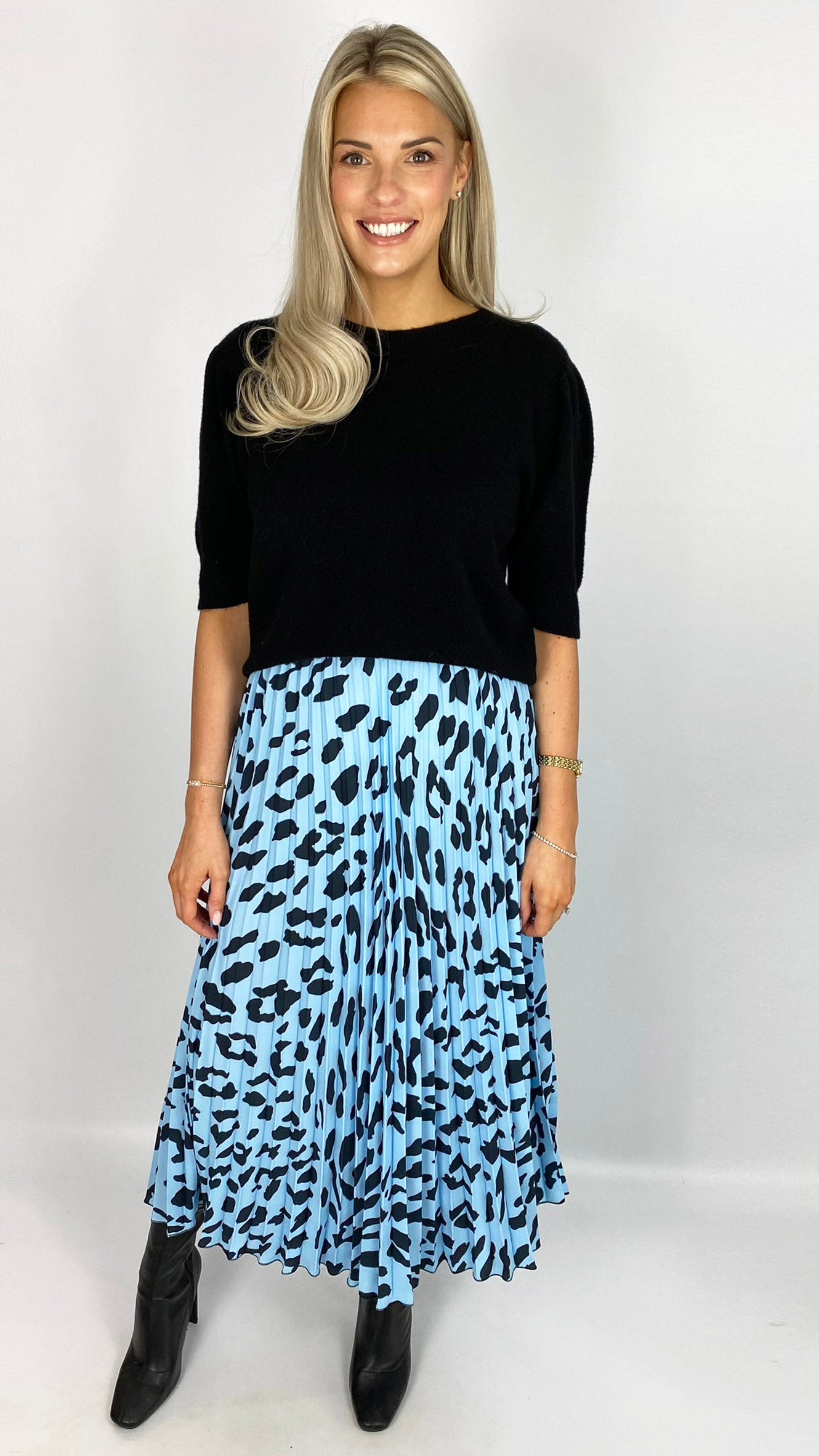 AP pleated skirt (3 Colours)