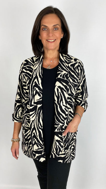 Relaxed fit edge-to-edge animal print jacket | 2 Colours | limited, back in!