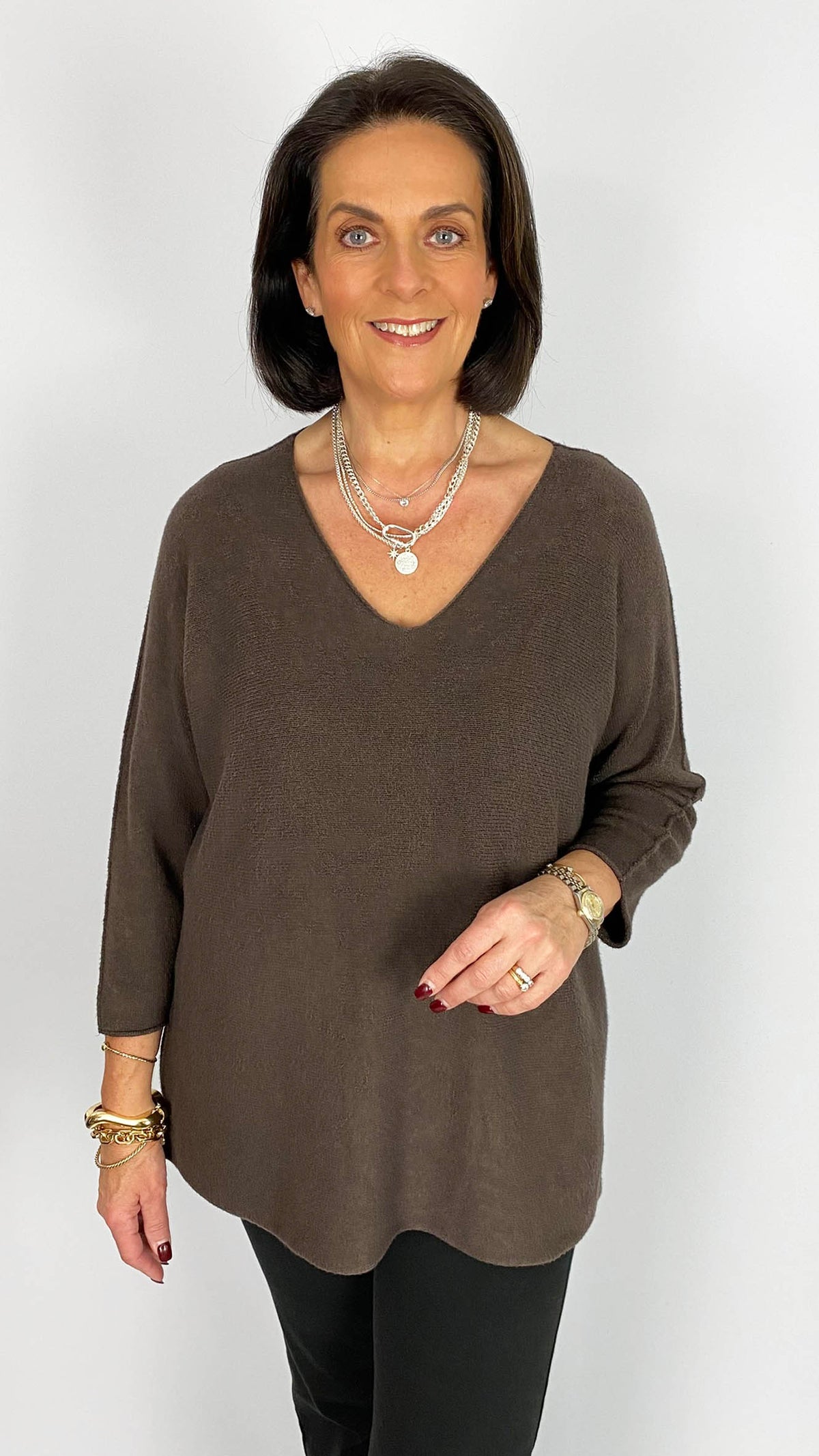 Ultra-soft oversized v-neck jumper | 7 Colours