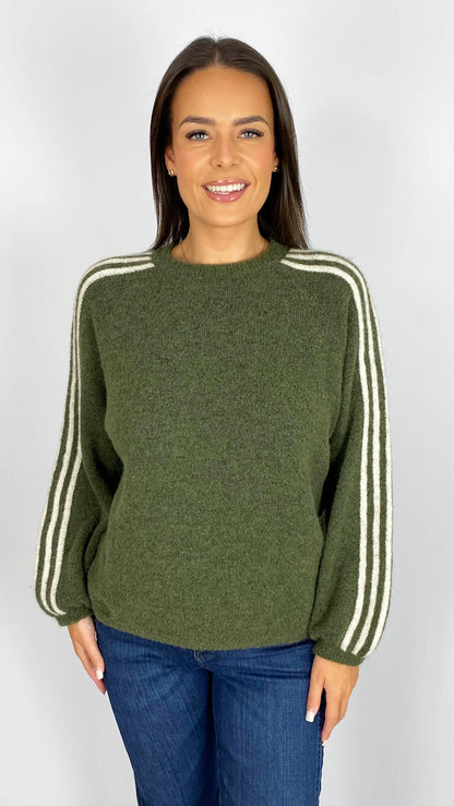 Cosy-feel stripe sleeve jumper | 4 Colours