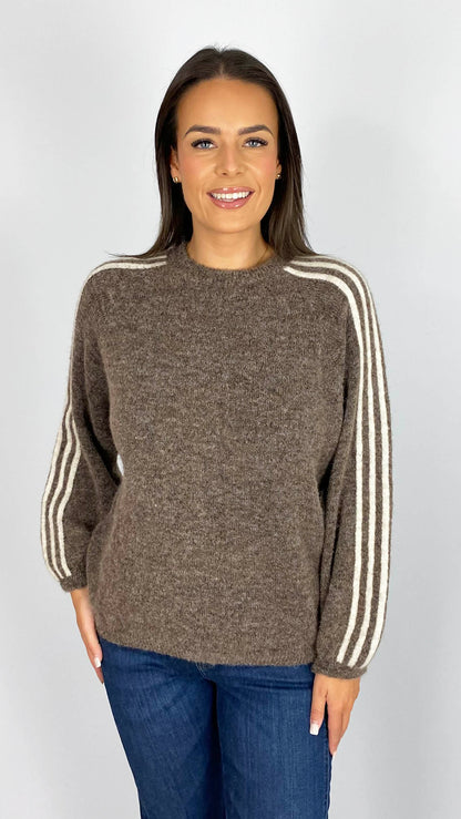 Cosy-feel stripe sleeve jumper | 4 Colours