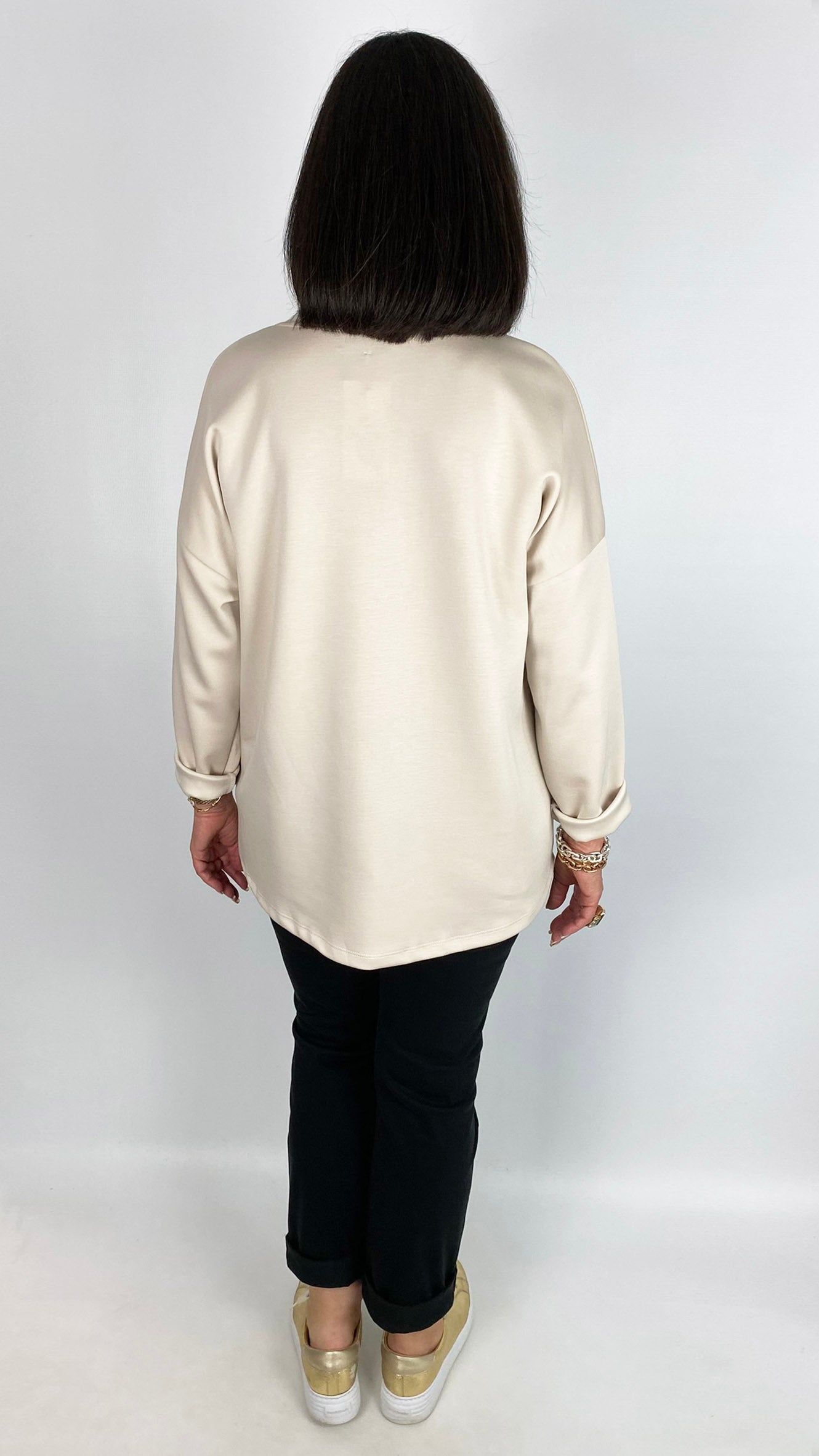 Silky soft lightweight embossed 'BROOKLYN' sweatshirt | 4 Colours | last 1s