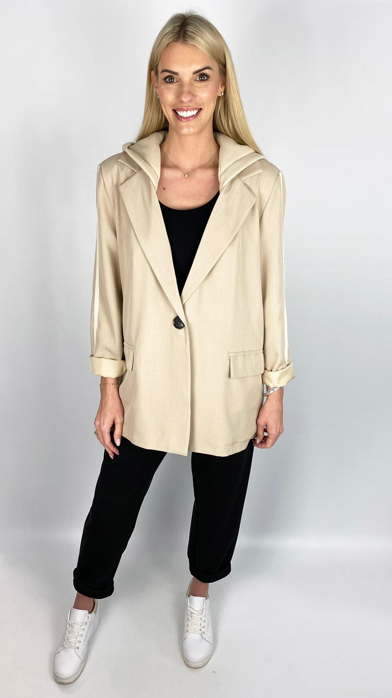 Stripe detail blazer w/ removable hood (2 Colours) - last 1s