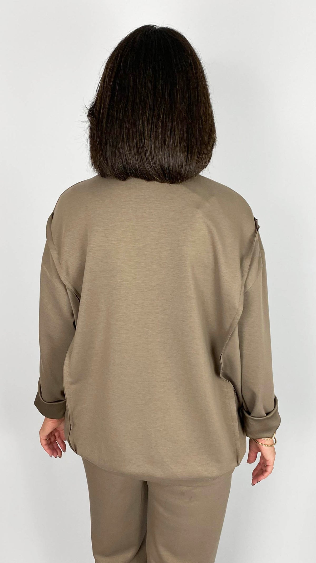 Exposed seam studded heart sweatshirt | 6 Colours