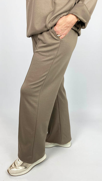 Centre seam pull-on jogger pants | 6 Colours