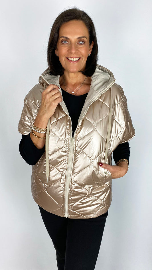 Cap sleeve metallic hooded gilet | Champagne