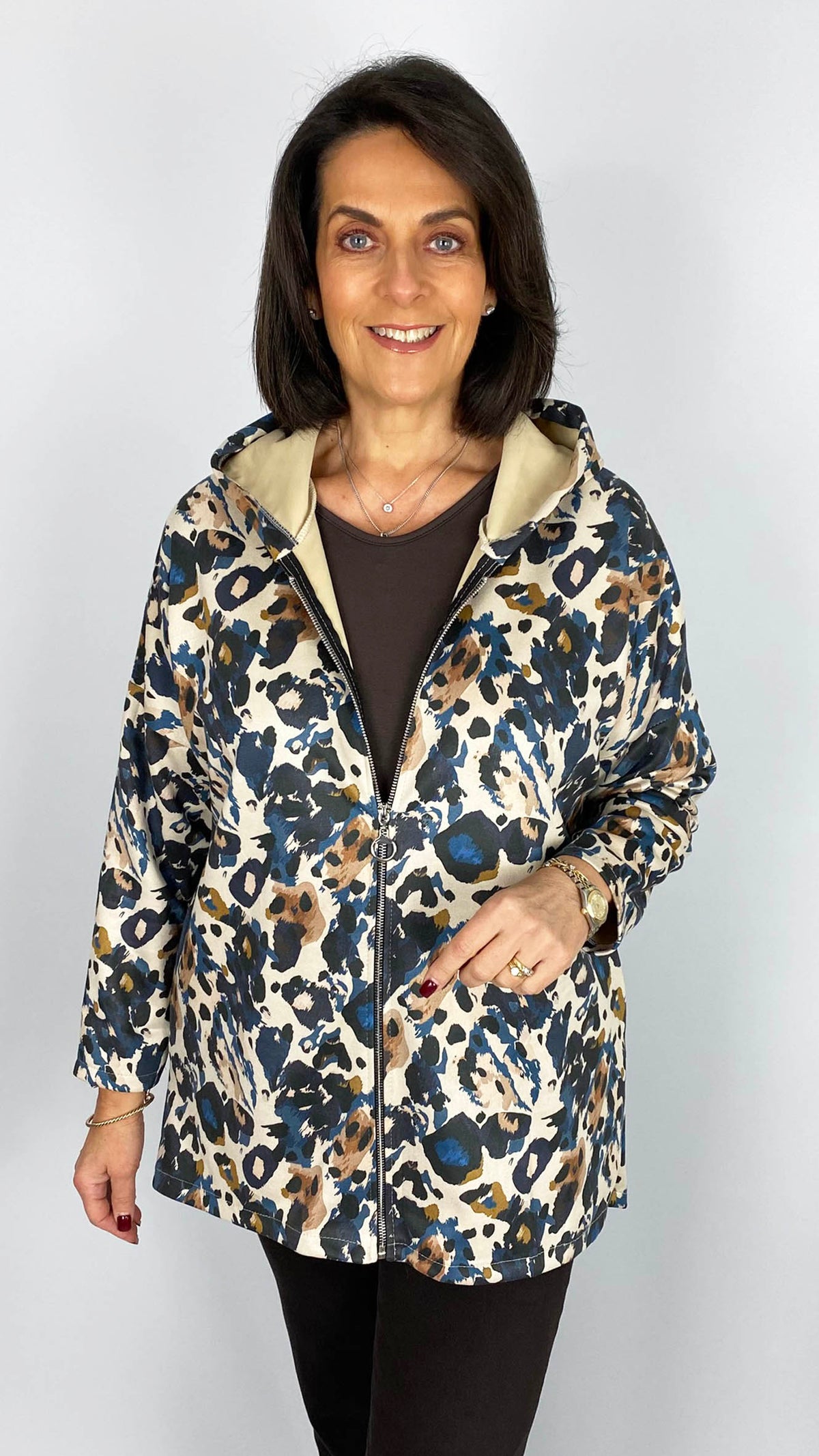 Print suedette-feel hooded jacket | 4 Colours