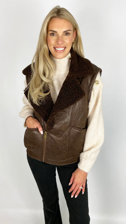 Faux shearling aviator gilet | Chocolate