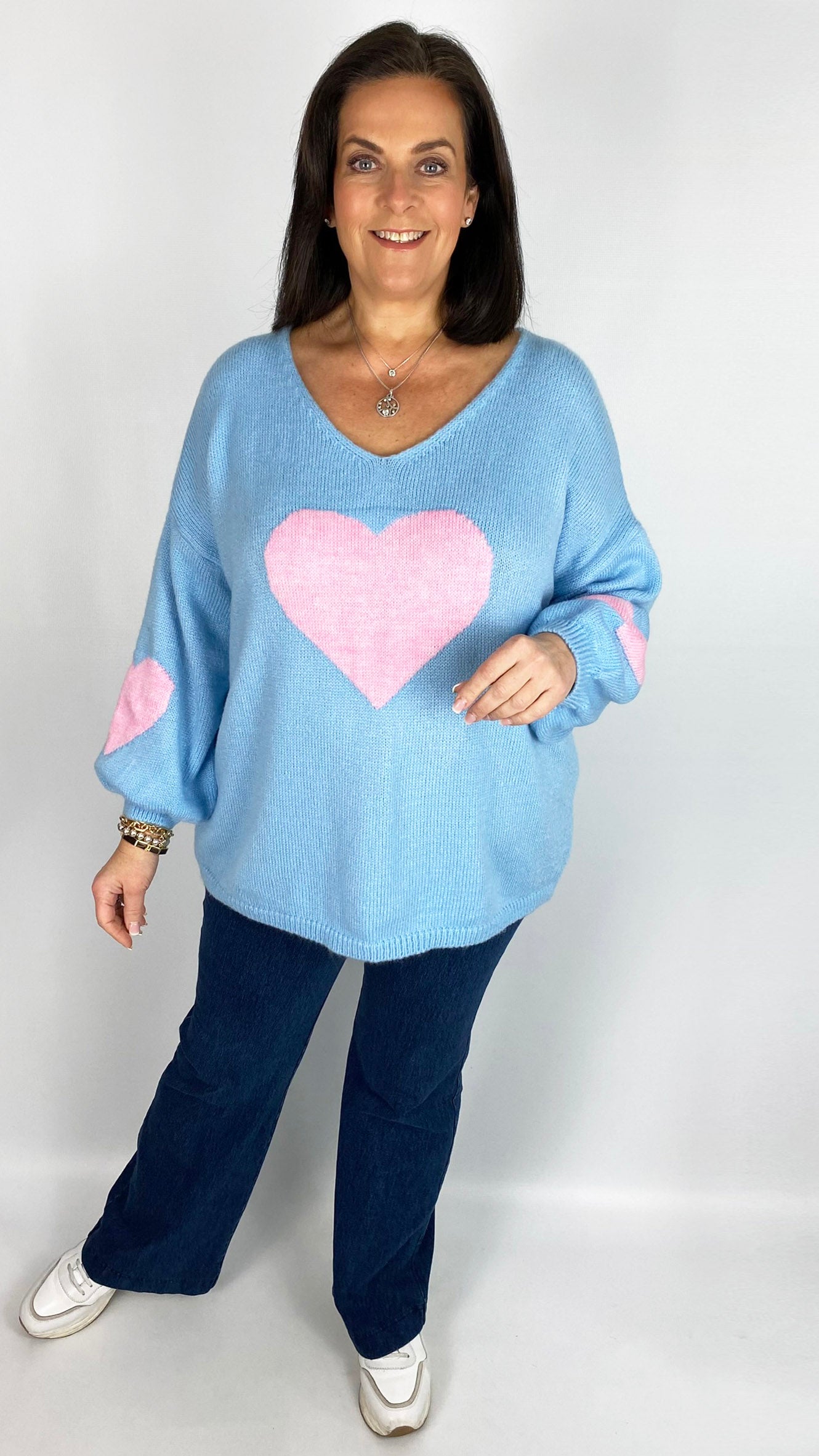 Contrast heart v-neck jumper (5 Colours)