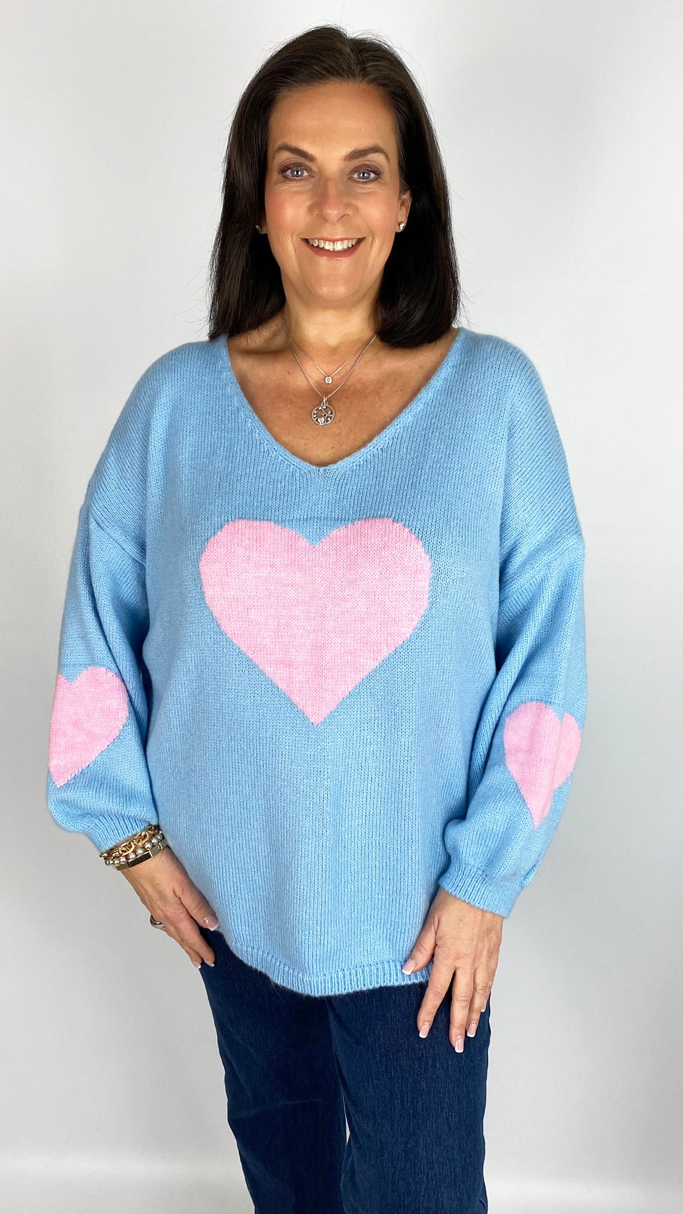 Contrast heart v-neck jumper (5 Colours)