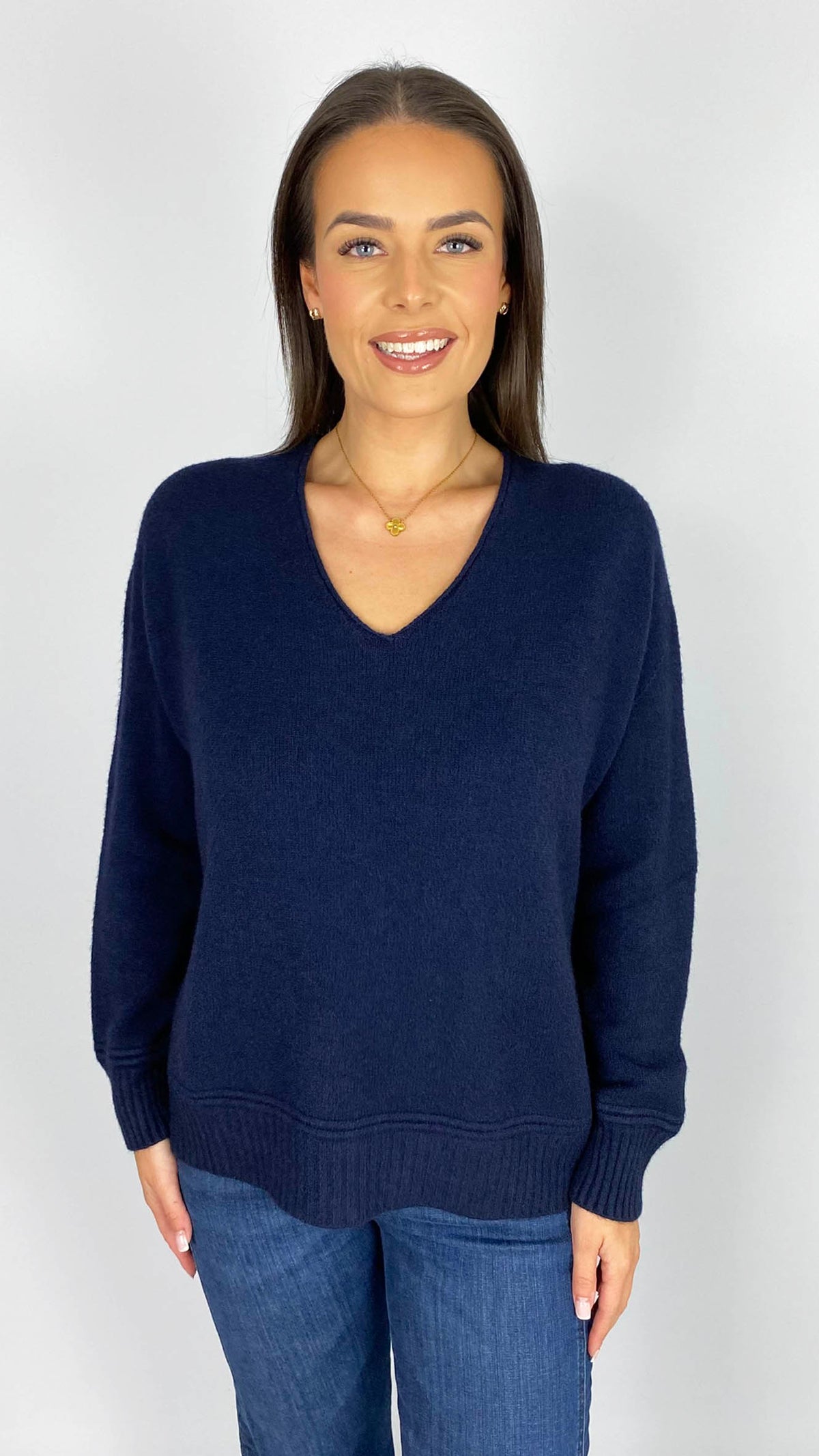 My thick ribbed hem & cuffs v-neck jumper | 5 Colours
