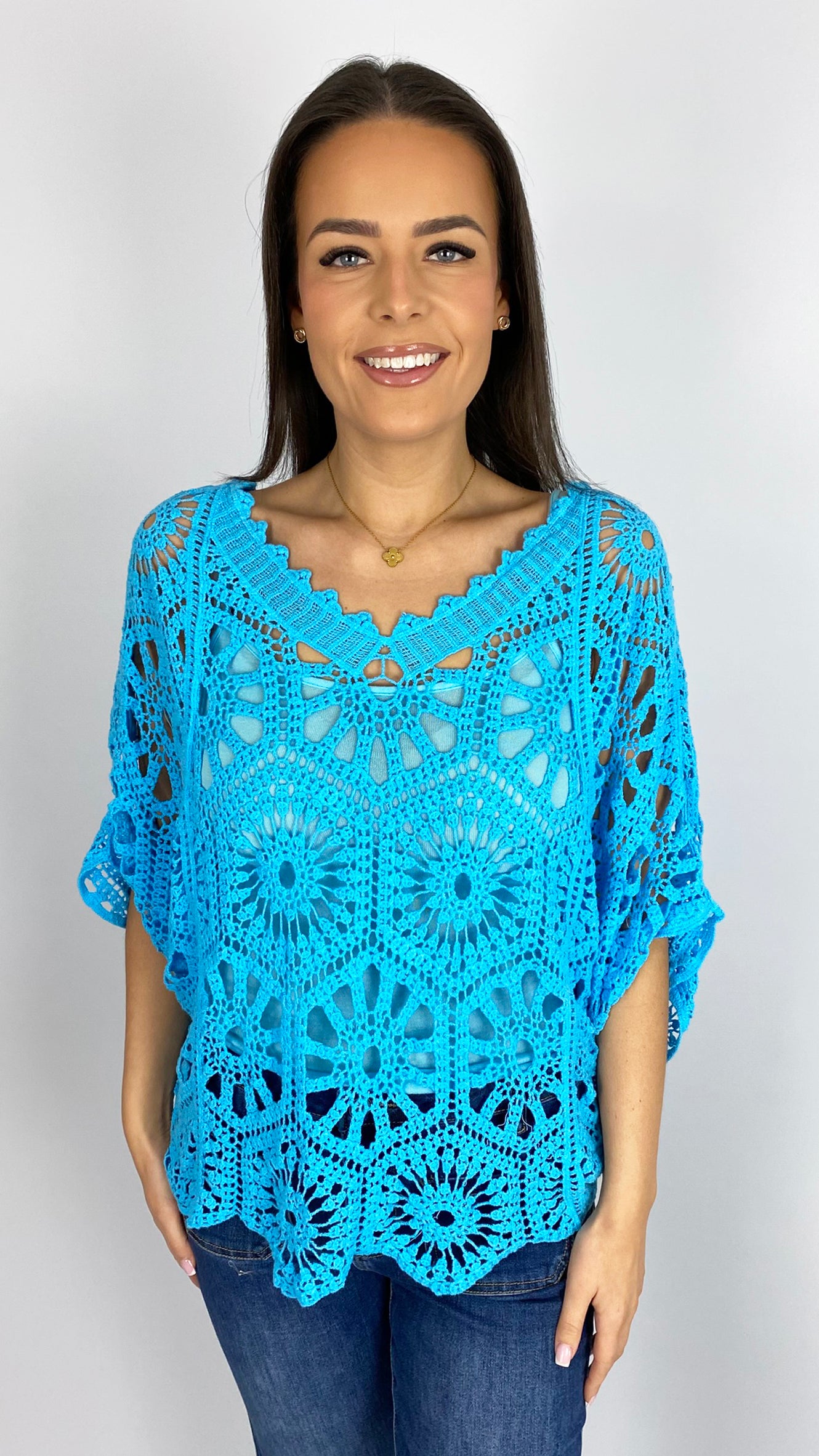 Crochet v front & back top w/ cami | 4 Colours