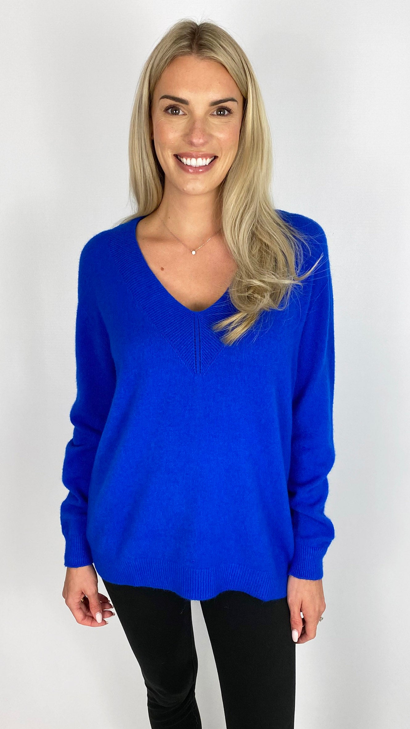 My ribbed v-neck jumper | 5 Colours