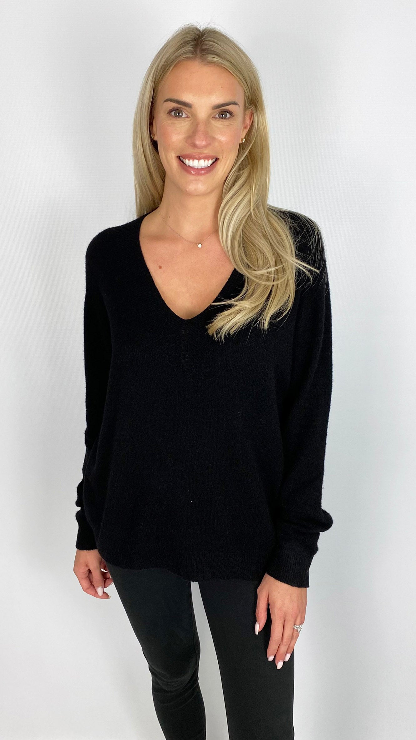 My ribbed v-neck jumper | 5 Colours