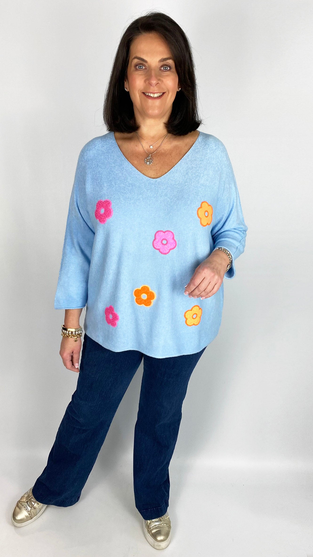 Soft glittery flower v-neck jumper (4 Colours)