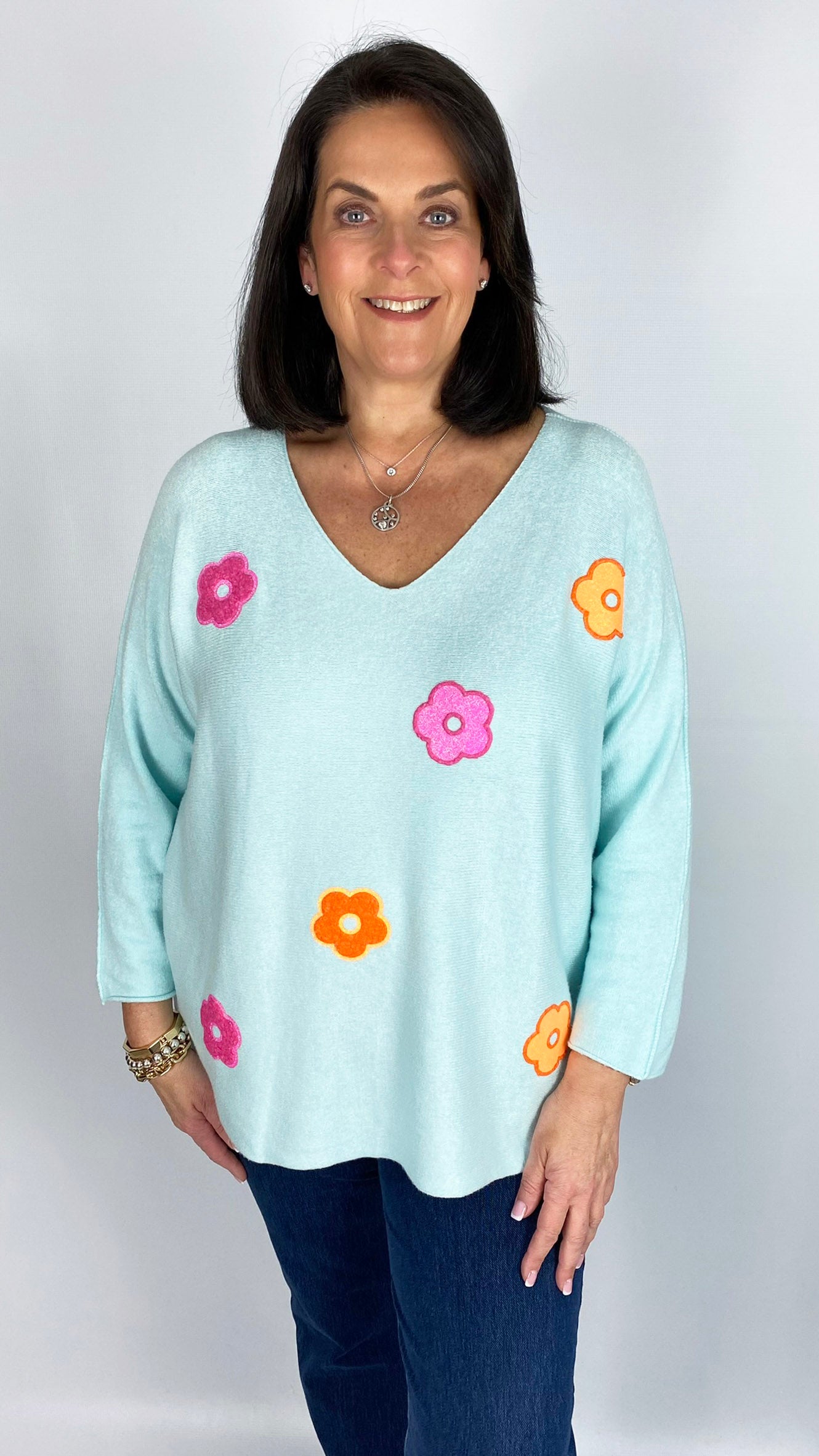 Soft glittery flower v-neck jumper (4 Colours)