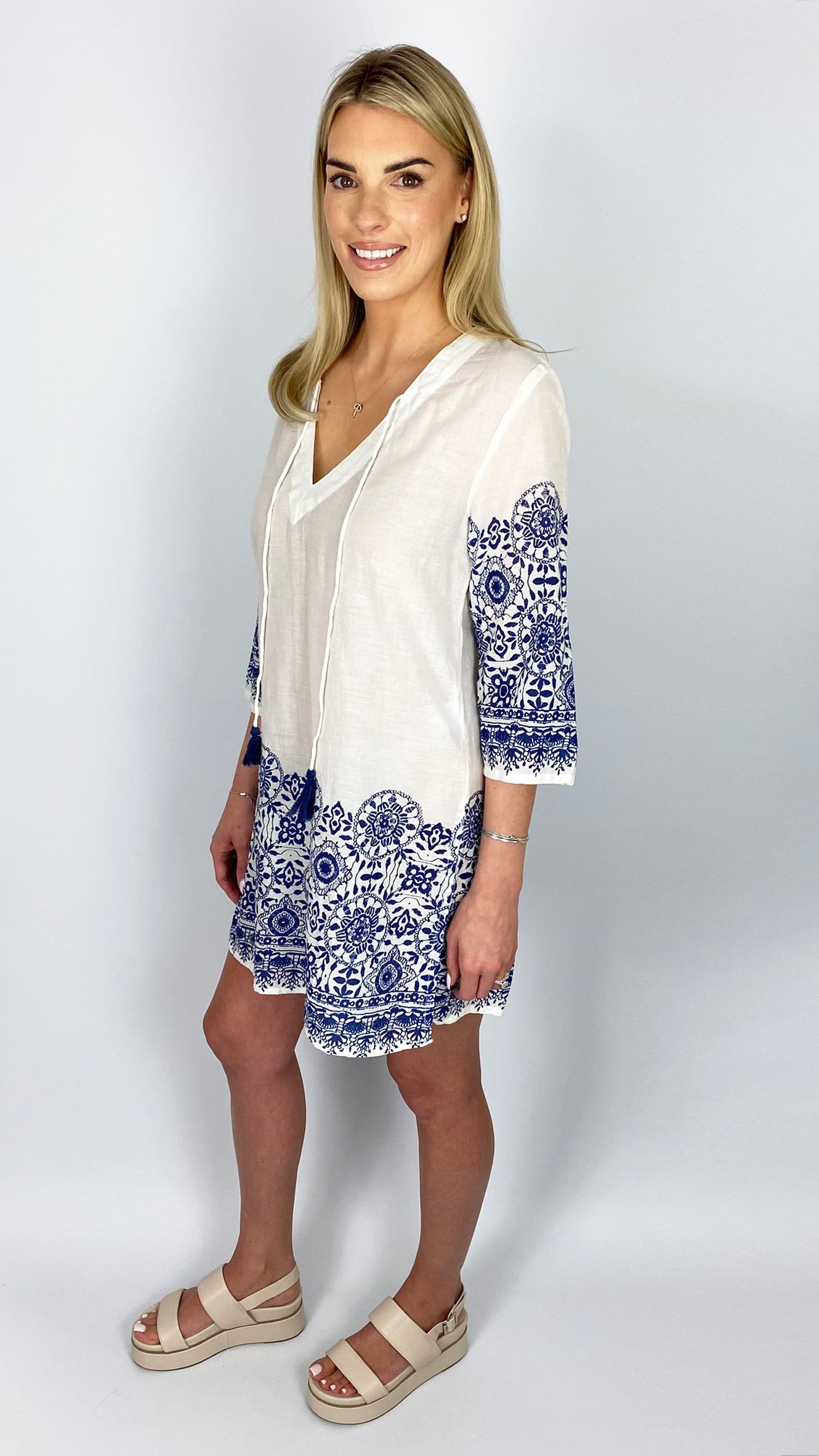 Print sleeve & hem v-neck tunic by Lara Ethnics | 2 Colours