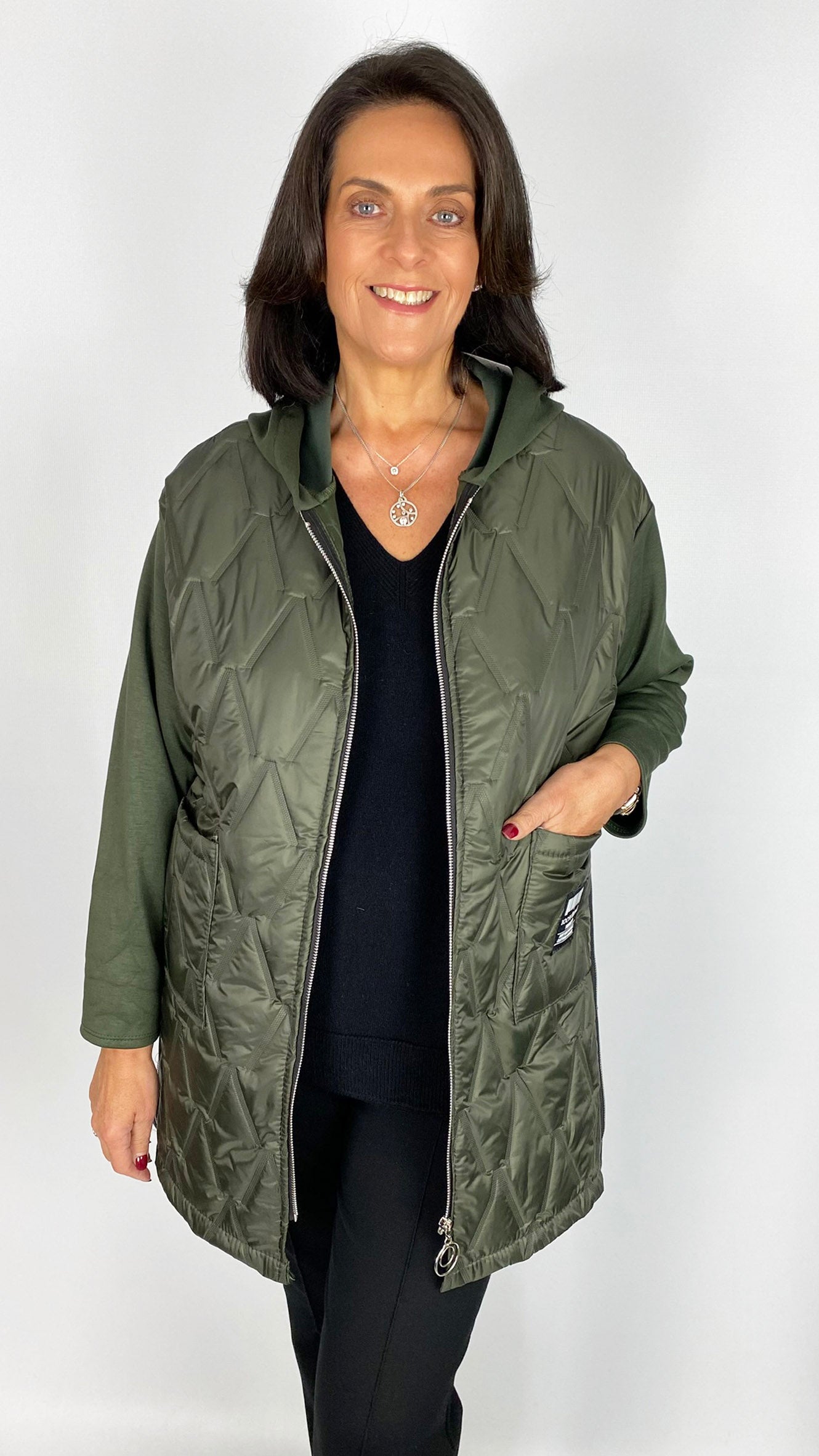 Quilted & jersey size adjustable hooded jacket | 4 Colours